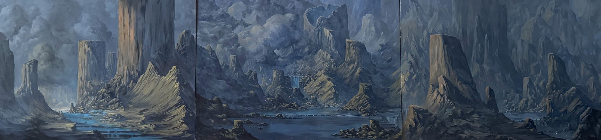 Le triptyque assemblé : un canyon continu sur trois panneaux.